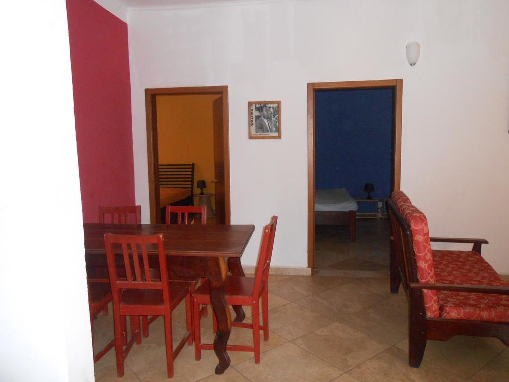 Sanchaba Yellow Apartments Kololi Εξωτερικό φωτογραφία